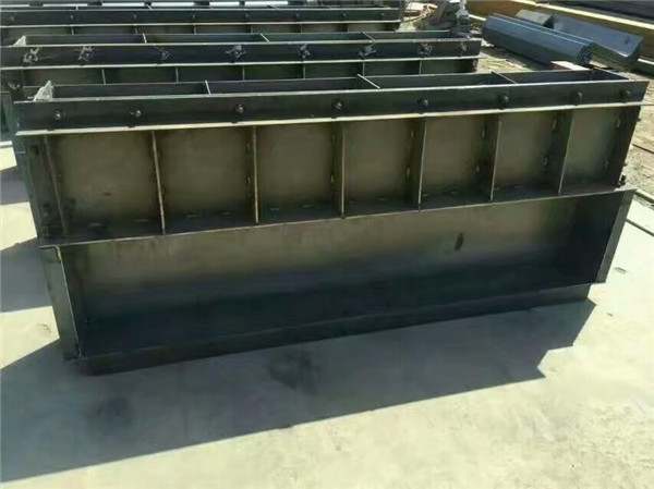 遮板模具