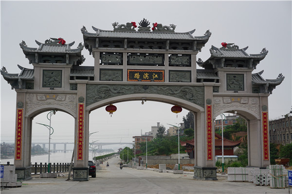 建筑石雕--石牌坊