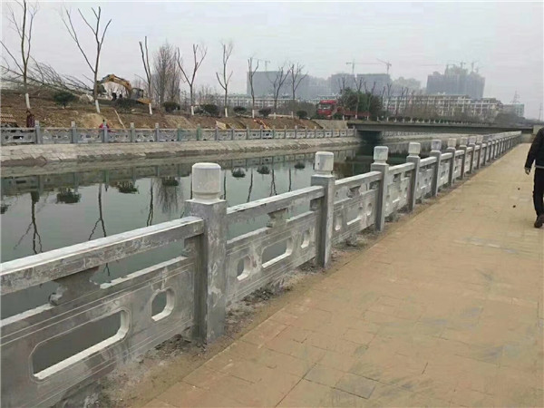 石雕栏杆