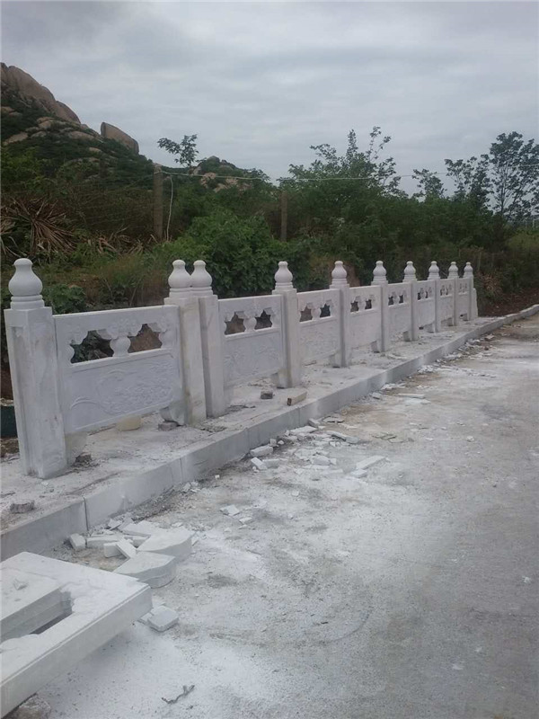 石雕栏杆