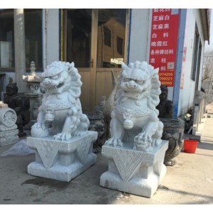 石雕动物