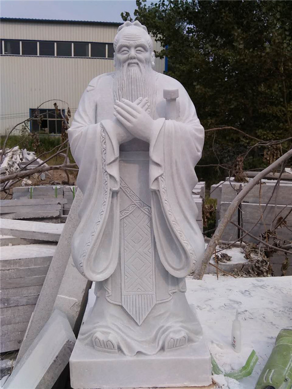 石雕孔子像