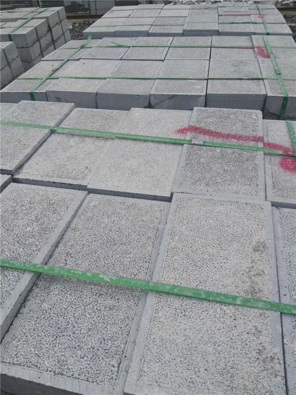 青石荔枝面