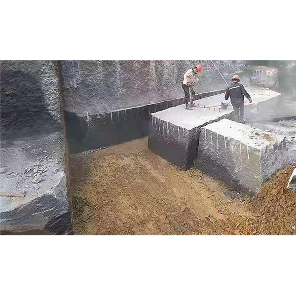 宜宾黑