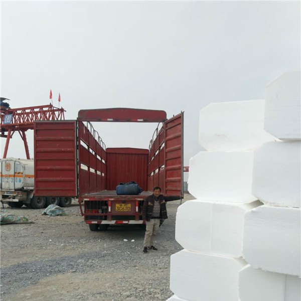 西藏空心板芯模