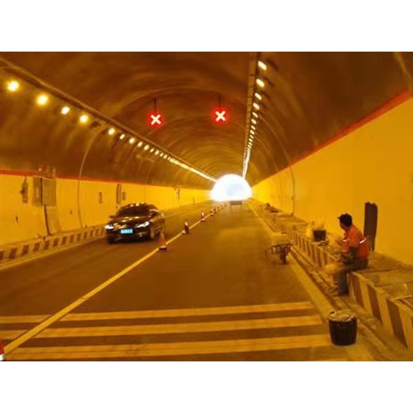 公路隧道渗水堵漏