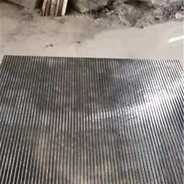 拉丝面