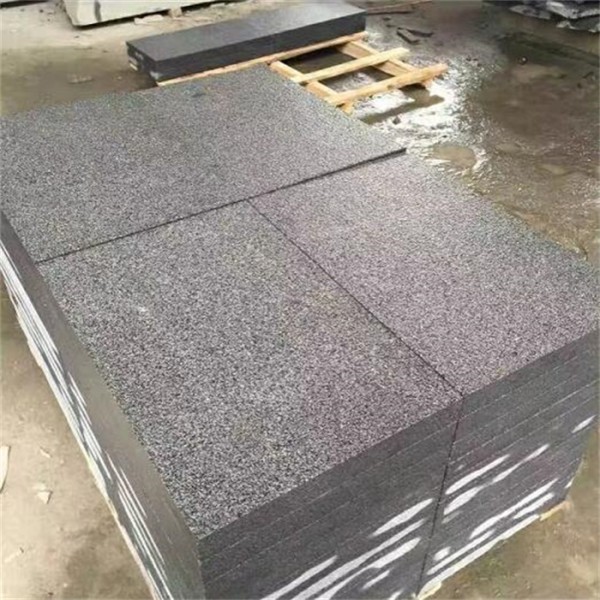 老矿芝麻黑荔枝面
