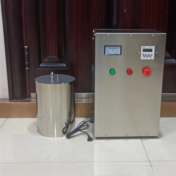 水箱自洁消毒器