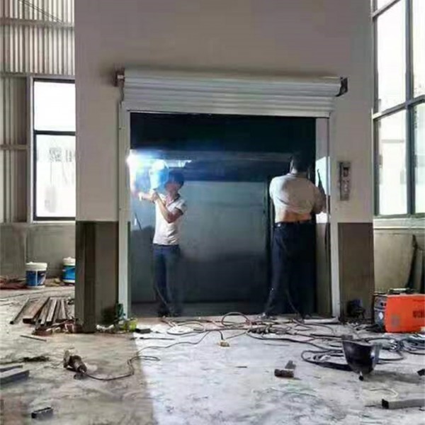 室内货梯