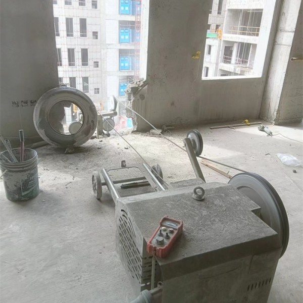 绳锯切割