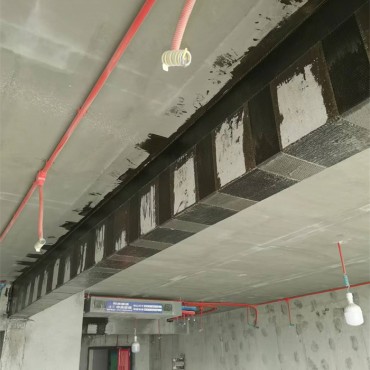 碳纤维加固